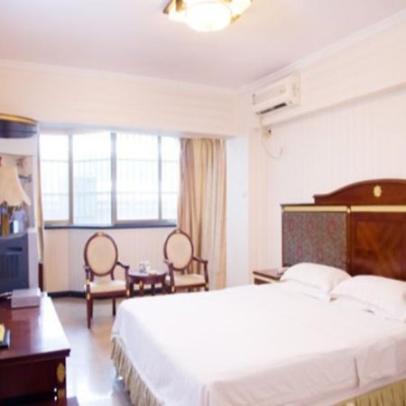 Nanning Gold Red Forest Hotel Extérieur photo