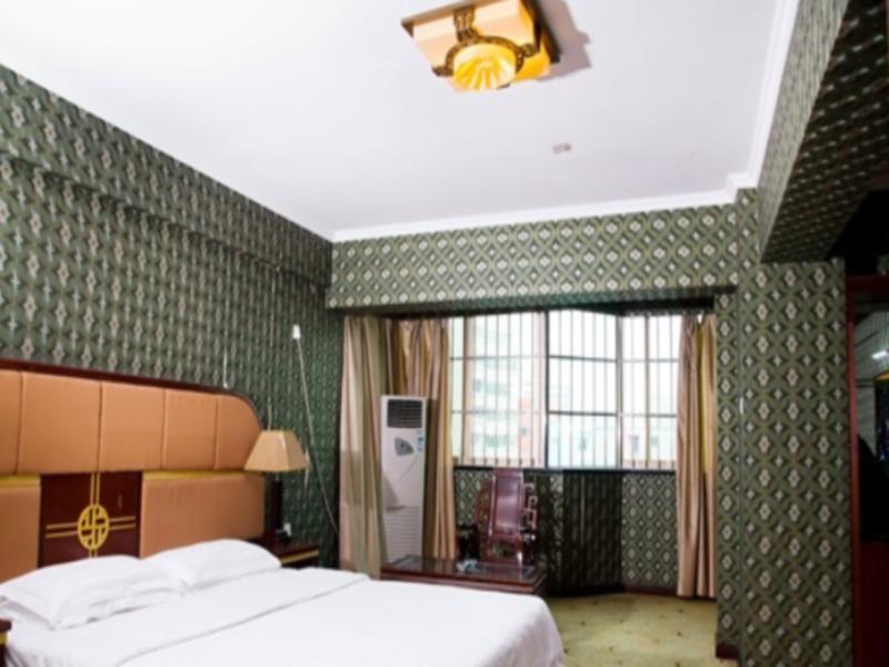 Nanning Gold Red Forest Hotel Extérieur photo